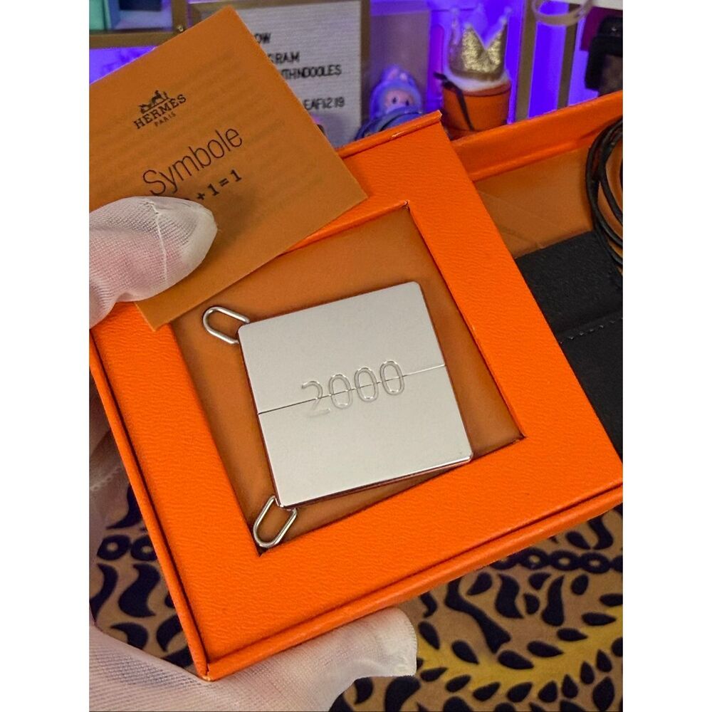 New In Box HERMES Symbole 2000 Symbol Plate Pendant Necklace Pair - Picture 2 of 12